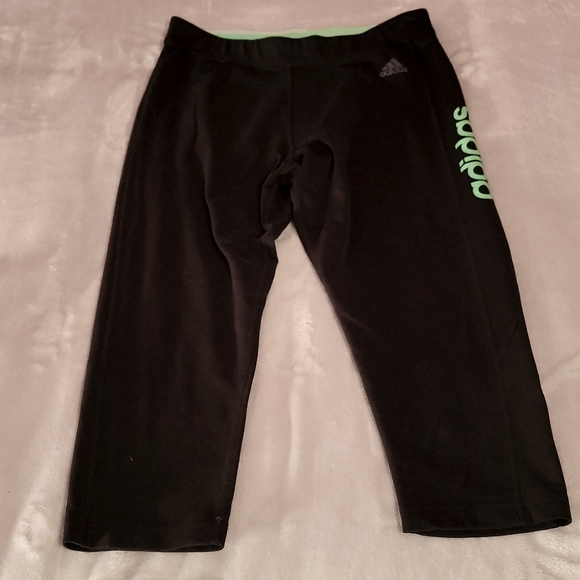 adidas Pants - Adidas Climalite Capri Leggings